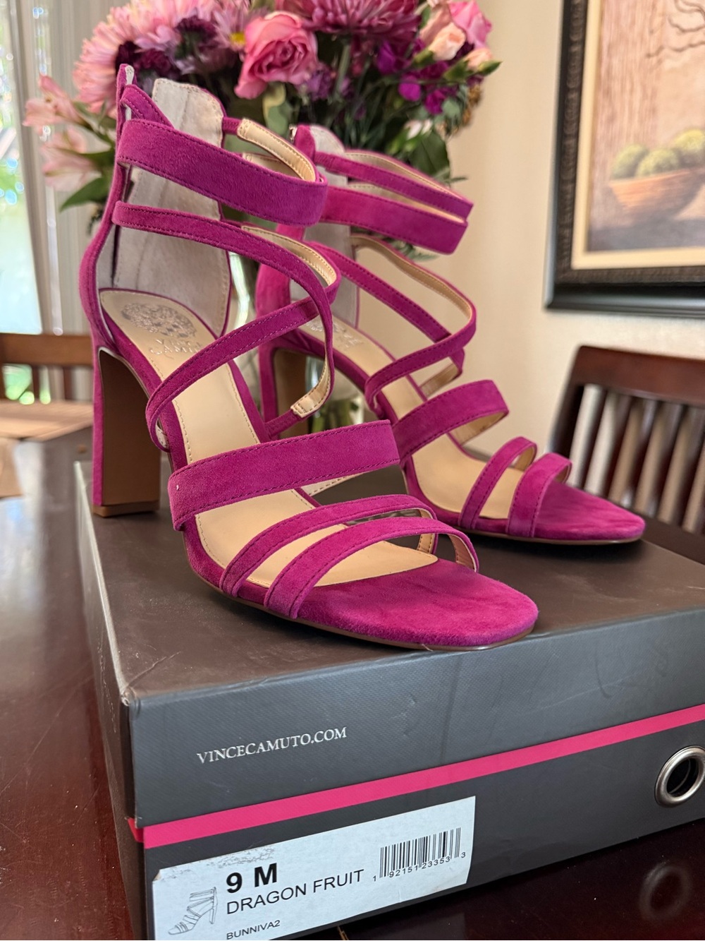 NIB Vince Camuto BUNNIVA2 Heeled Sandals – Dragon Fruit